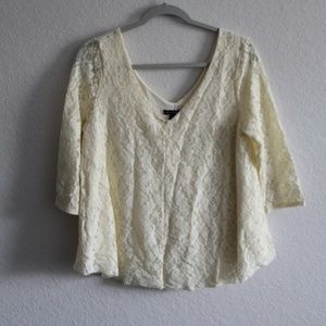 American Eagle Lace Shirt with 3/4 length sleeves